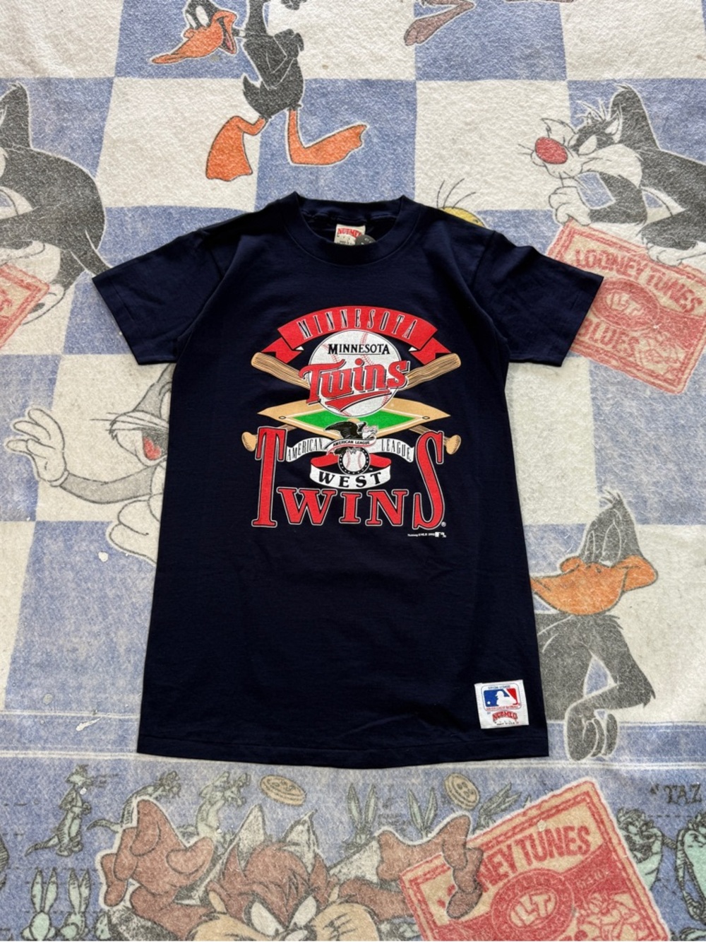 Vintage Minnesota twins tee